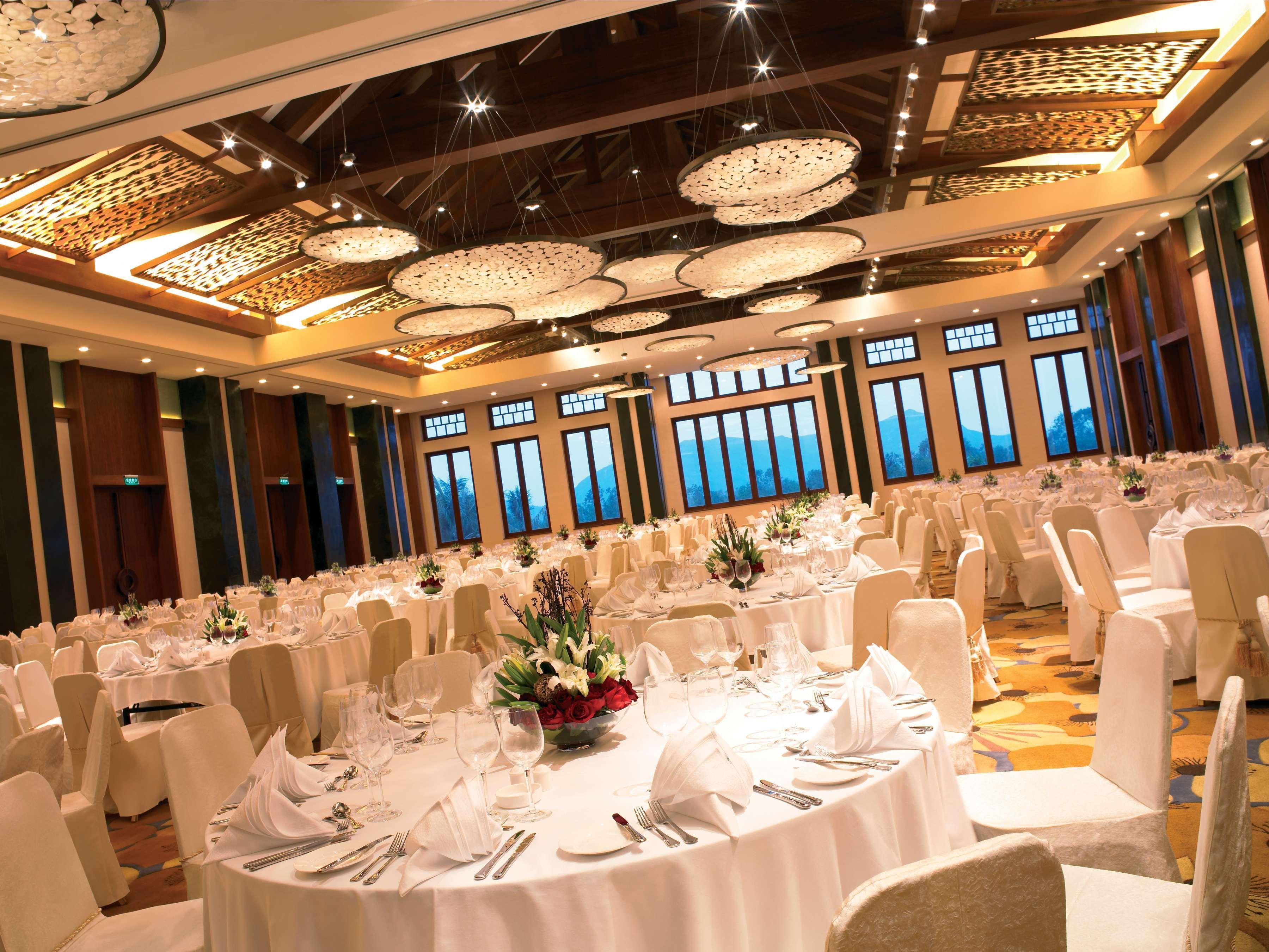 Hilton Sanya Yalong Bay Resort & Spa מסעדה תמונה