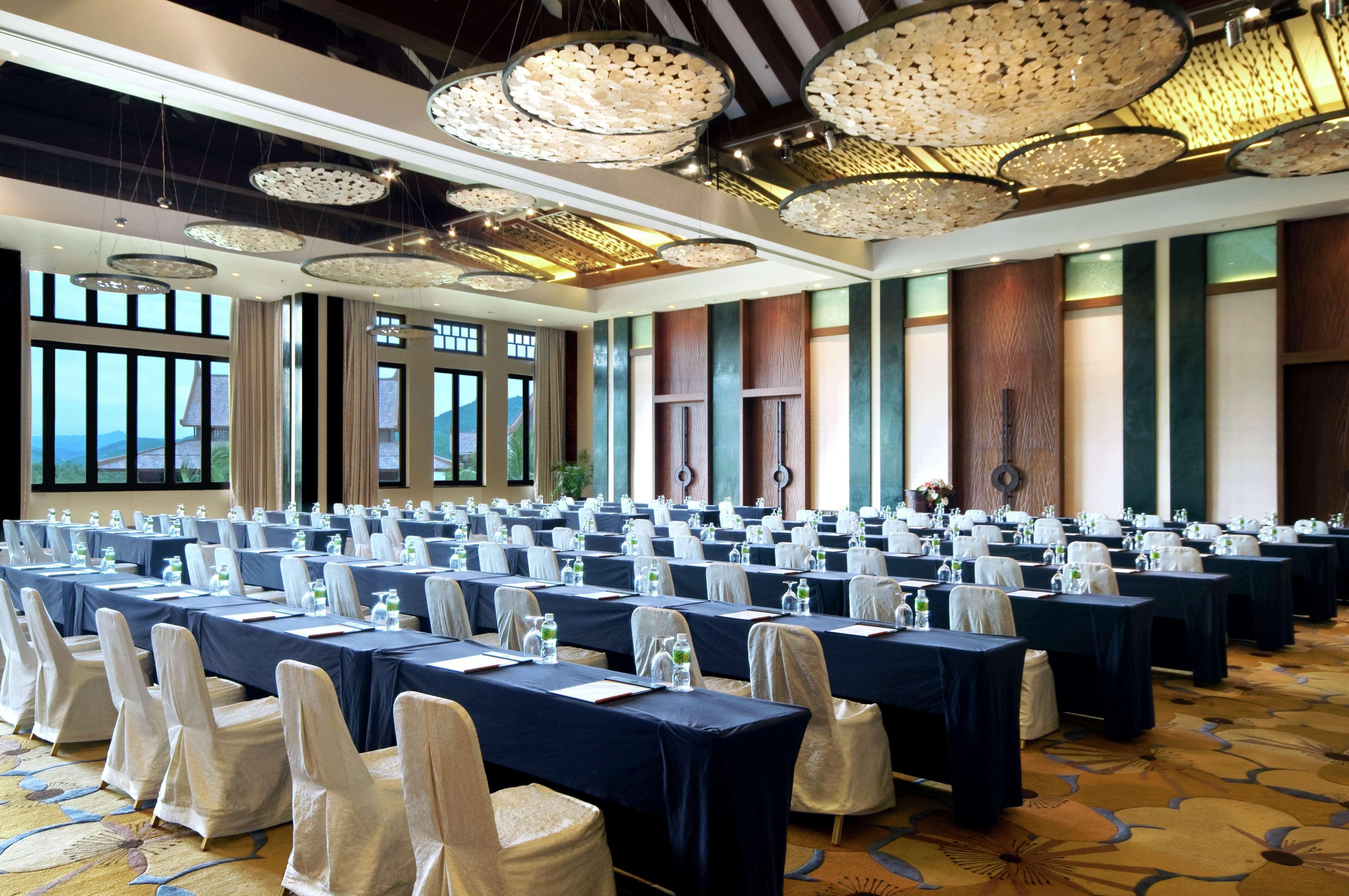 Hilton Sanya Yalong Bay Resort & Spa מתקנים תמונה